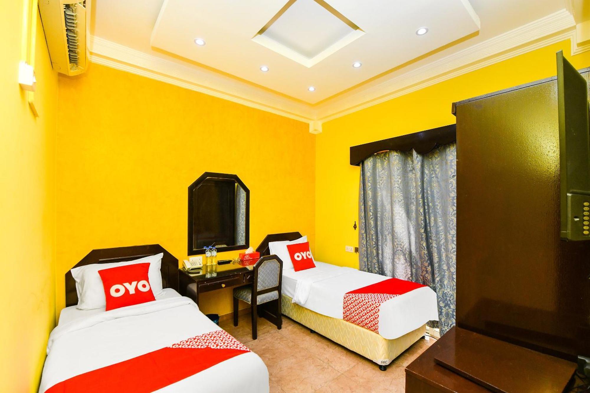 מוסקט Oyo 137 Marina Hotel מראה חיצוני תמונה