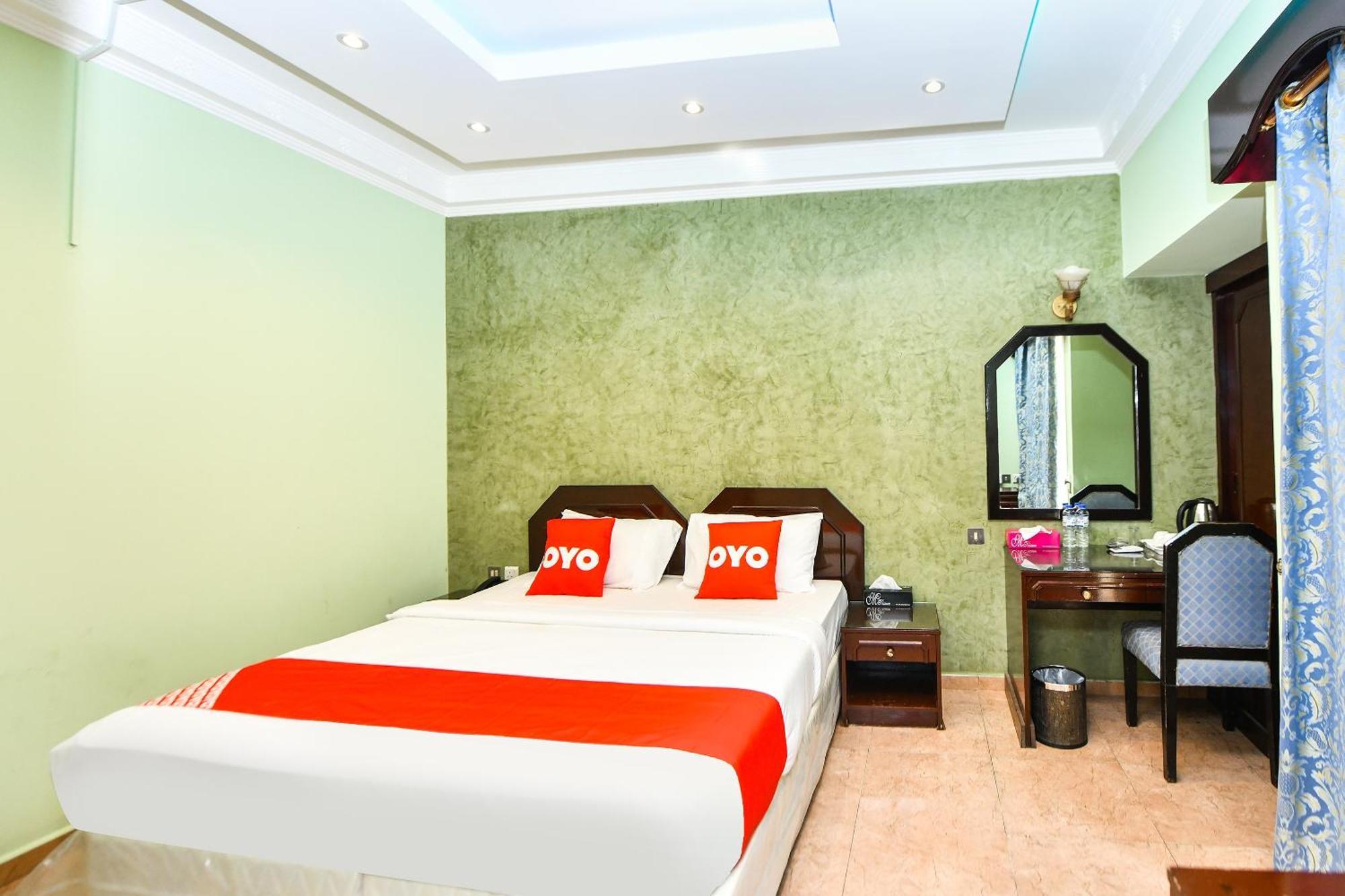 מוסקט Oyo 137 Marina Hotel מראה חיצוני תמונה