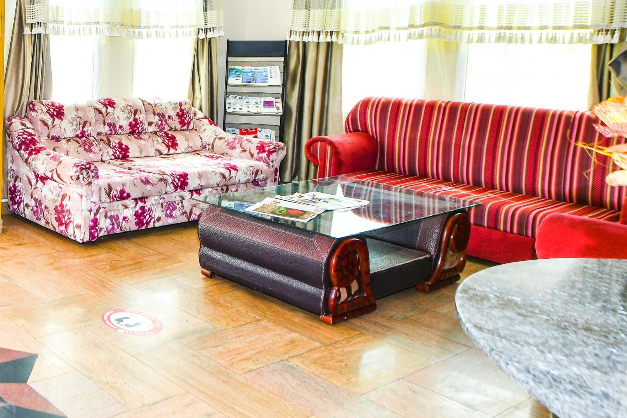 מוסקט Oyo 137 Marina Hotel מראה חיצוני תמונה